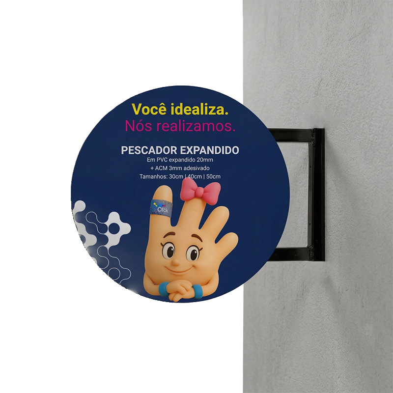 Material:
PVC expandido, com estrutura de metalon para fixação na parede

Descrição:
Destaque a fachada ou o ambiente interno da sua empresa com o Painel Pescador com LED. Produzido com estrutura reforçada e proteção em acrílico, este letreiro luminoso valoriza a identidade visual de lojas, escritórios e estabelecimentos comerciais. Uma solução moderna e de alto impacto para atrair mais clientes e transmitir profissionalismo. Receba com rapidez em Porto Alegre.

Informações Técnicas:
* PVC expandido de 20mm
* ACM 3mm adesivado
* Acrílico 3mm transparente para proteção
* Estrutura de metalon para fixação na parede

Observações:
* Não inclui serviço de instalação.

